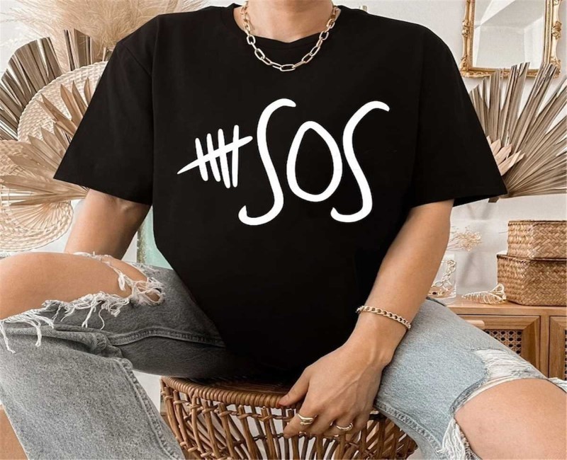 Melodic Wardrobe: Navigating the Latest 5 Seconds of Summer Merchandise